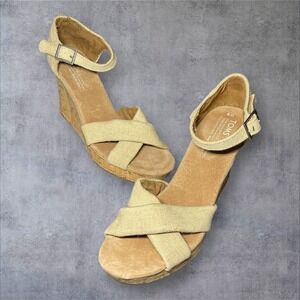TOMS Sienna Wedge Sandals Cork Cross Strap Ankle Strap Women's Size 9 Boho Natur